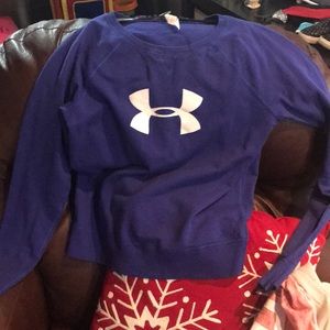 Under armor slim fitting sweatshirt